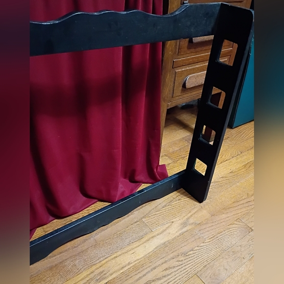 Black Wall Rack - Picture 13 of 13